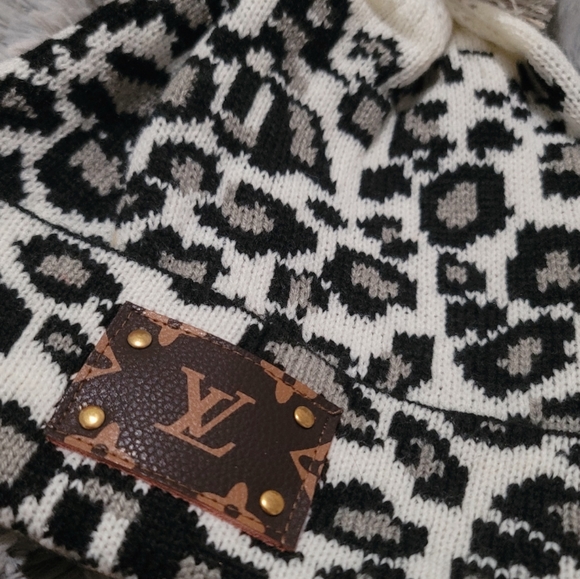 Leopard LV beanie - Picture 2 of 2